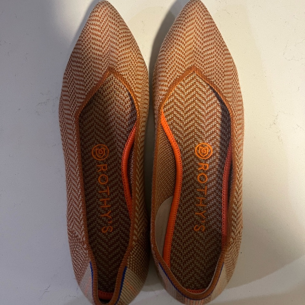 Rothy’s Pointed Flats Orange Discontinued Color Sz 8
